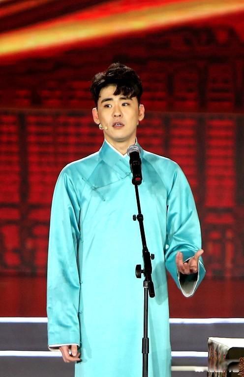 李欧和张云雷是怎么回事 张云雷南京南站事件全过程