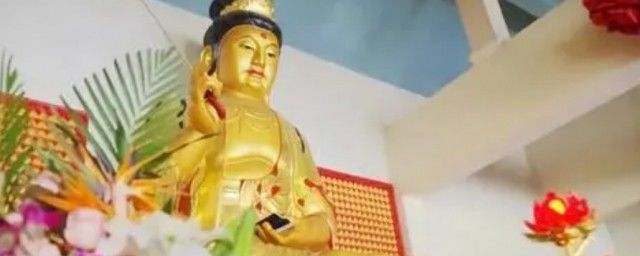 拜文殊菩萨有什么讲究 上三柱香拜文殊菩萨话怎么说