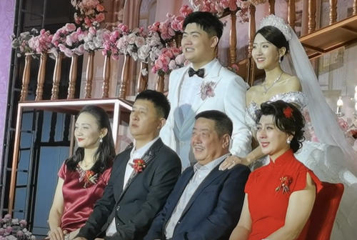 闫学晶现任老公马东明简介 儿子林傲霏的个人资料