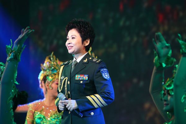 董文华到底犯了什么事身败名裂 董文华哭诉与赖经历