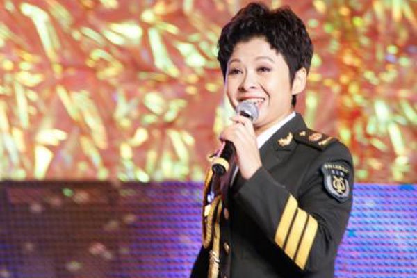 董文华到底犯了什么事身败名裂 董文华哭诉与赖经历