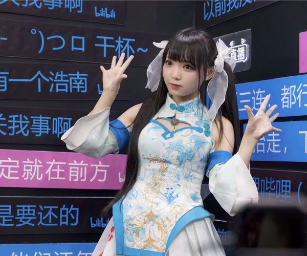 b站咬人猫5000一次的梗 c圈咬人猫一晚上2w的价格