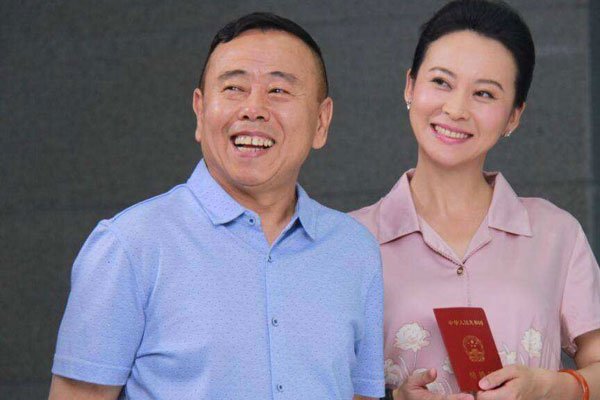 潘长江身高是多少 个子很矮和武大郎有一拼