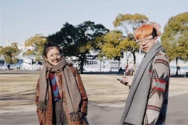 脱口秀李诞老婆叫什么 李诞老婆黑尾酱个人资料原名