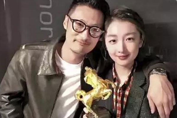 余文乐周冬雨真实关系如何 真人秀节目情侣关系