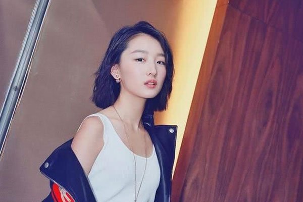 余文乐周冬雨真实关系如何 真人秀节目情侣关系