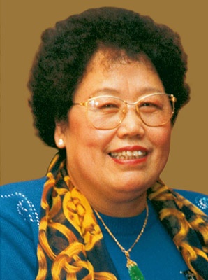 陈丽华老师第一任丈夫是谁 电信高层:和前夫王友发为何离婚