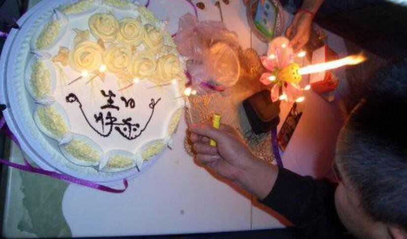 ������������Ȧ��ôд,�򵥴����� 20�亢�ӹ���������˵�Ļ�������Ȧ