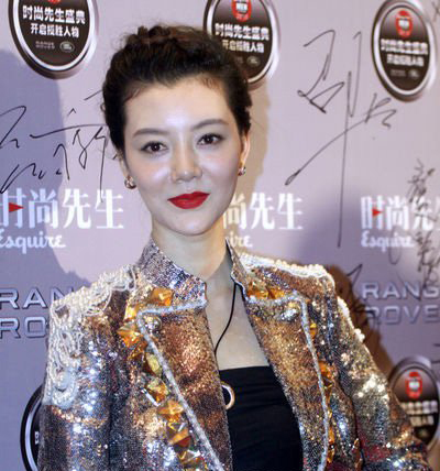 车晓整容呀对比 整容失败:旧照清纯但塌鼻子