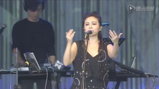 飞儿乐队主唱詹雯婷为什么换掉 被踢出团:为什么詹雯婷退出飞儿乐队