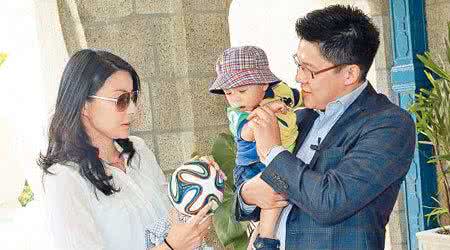 霍家家谱图 一家三代:霍家三房子女霍英东是掌门人