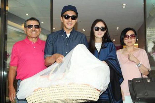 娱乐圈Y姓女明星养小鬼 杨幂女儿小糯米好可怜