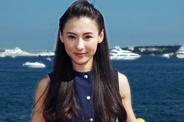 何孟怀个人简介资料 巴黎结婚?何孟怀承认和张柏芝结婚了吗