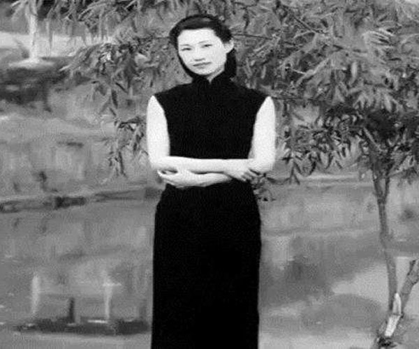 赵一荻为什么不能进帅府 陪伴张学良72年:以秘书身份生活