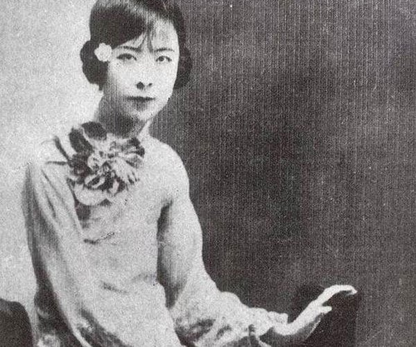 赵一荻为什么不能进帅府 陪伴张学良72年:以秘书身份生活