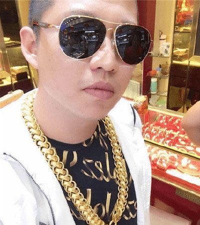 二驴天佑现实打架对骂视频事件 二驴尴尬致极被打脸了