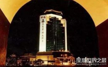 东莞华侨大酒店发生过什么事件 东豪广场鬼屋:大酒店为什么关闭
