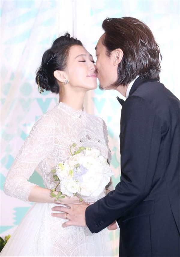 戴佩妮个人资料简介 感情经历:戴佩妮和房祖名在一起多久