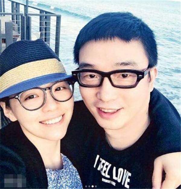 冯珂前妻张艺于个人简历 前妻回应在2005年离婚