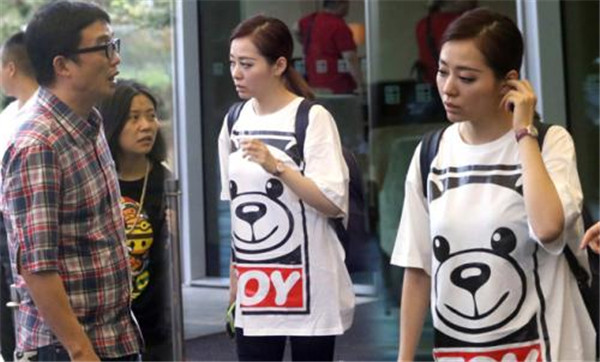 冯珂前妻张艺于个人简历 前妻回应在2005年离婚