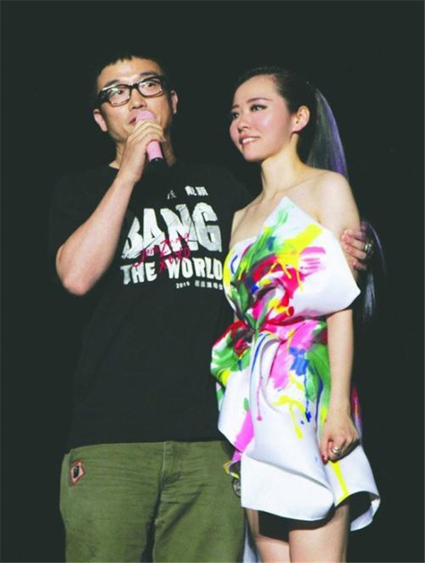 冯珂前妻张艺于个人简历 前妻回应在2005年离婚