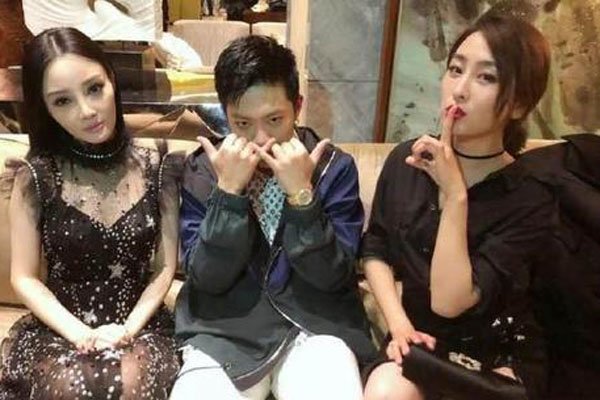 李小璐夜宿门来龙去脉是真吗 出了轨男人叫什么名?李小璐pgone事件