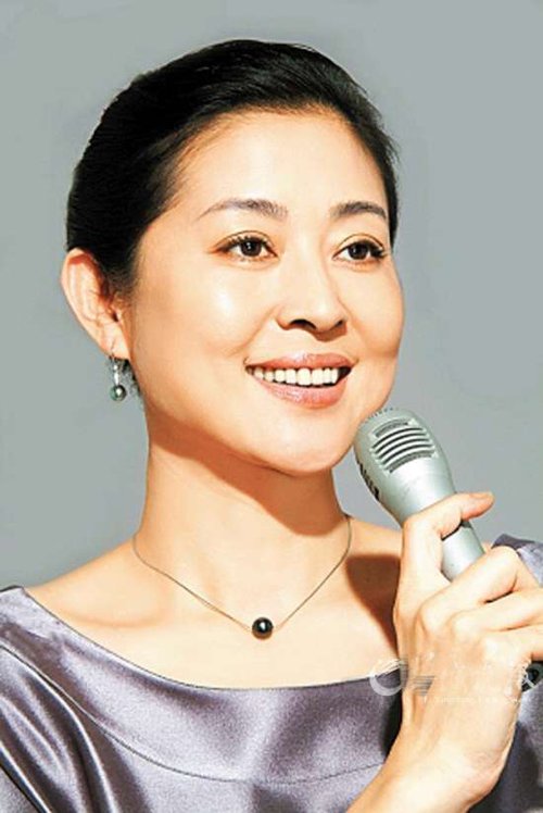 倪萍简历及个人资料简介 老一辈主持人倪萍近况最新消息
