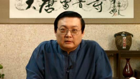 方琼与梁宏达结婚照 方琼老公是谁?老公是梁宏达吗