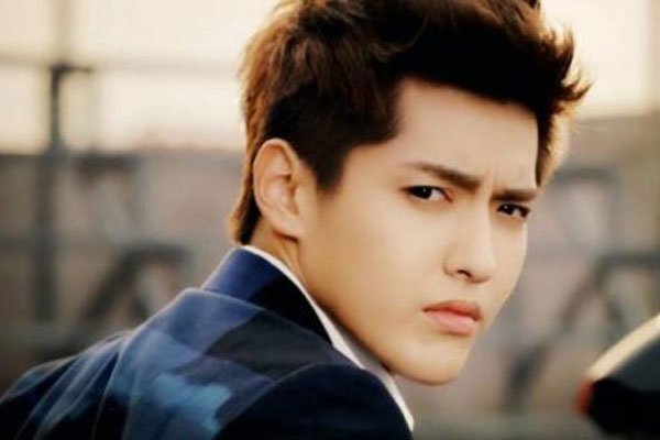 吴亦凡问小g娜疼吗 玩完就开溜:小g娜爆吴亦凡聊天记录