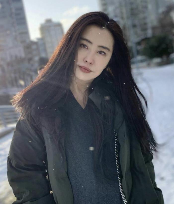 王祖贤个人详细资料照片 未婚未育:王祖贤的感情史老公是谁
