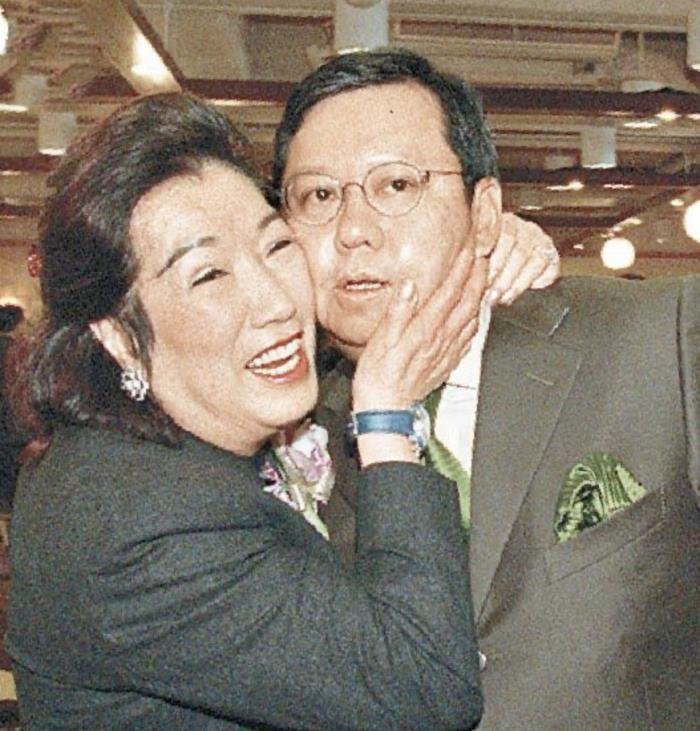 王祖贤个人详细资料照片 未婚未育:王祖贤的感情史老公是谁
