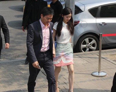 刘强东第一任妻子吴京? 前妻:刘强东第一任叫什么名字