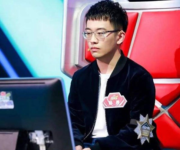 杨易在哪儿当老师 最强大脑杨易甘心做一名小学老师