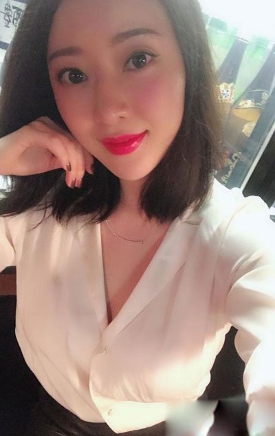 刘强东事件蒋聘婷私人照 胸大屁股大是干什么的