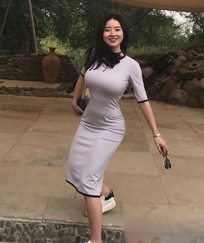 刘强东事件蒋聘婷私人照 胸大屁股大是干什么的