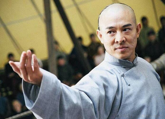 李连杰的真实家世身份惊人 爷爷名字?李连杰个人资料简介及家世