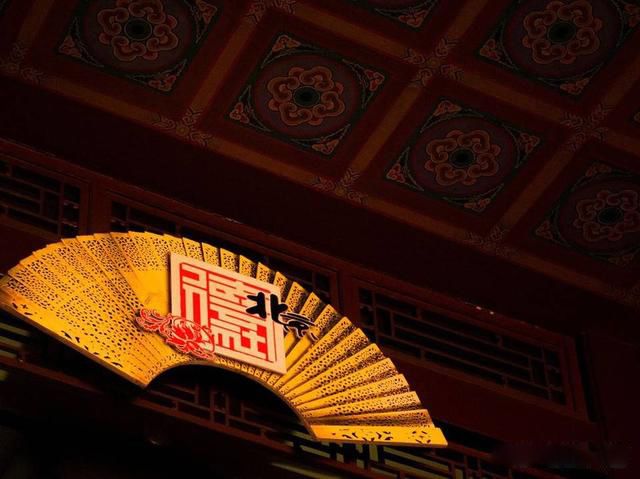 张云雷宣布退出德云社的相声舞台 不会离开德云社的四大理由
