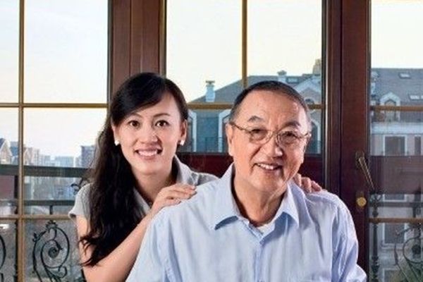 柳传志事件是怎么回事?简单 为什么中国没人敢动柳传志