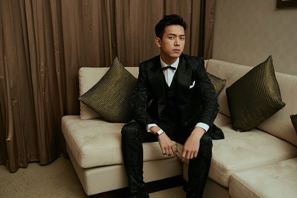 为什么说李现那很大 13厘米飞机事件确实有资本