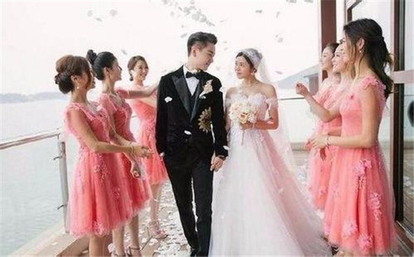 陈晓为什么恨赵丽颖 微博取关关系决裂形同陌路