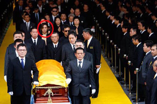 陈楚河放弃继承遗产是怕什么 演员陈楚河是黑道太子吗