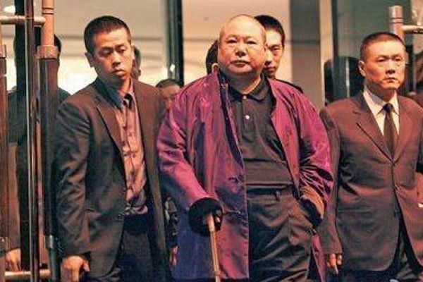 陈楚河放弃继承遗产是怕什么 演员陈楚河是黑道太子吗