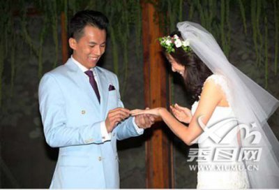 小品演员宋宁的老公是谁 和老公什么时候结婚的