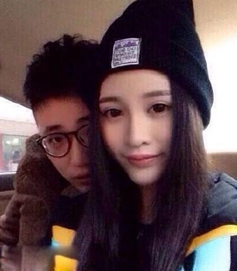 余艺优衣库只见过一面 候天旭余艺试衣间只是刚刚认识