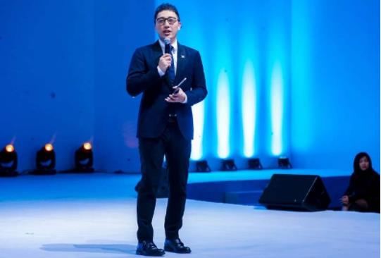 华少为什么退出主持 选择辞职的原因是什么