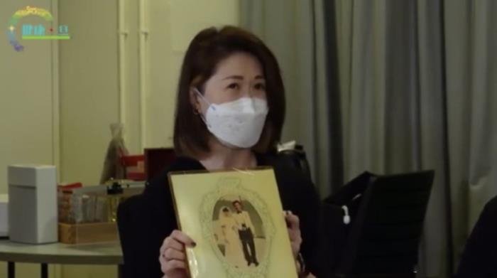 唐鹤德近况如何结婚了吗 爱人张国荣去世多年仍被惦记