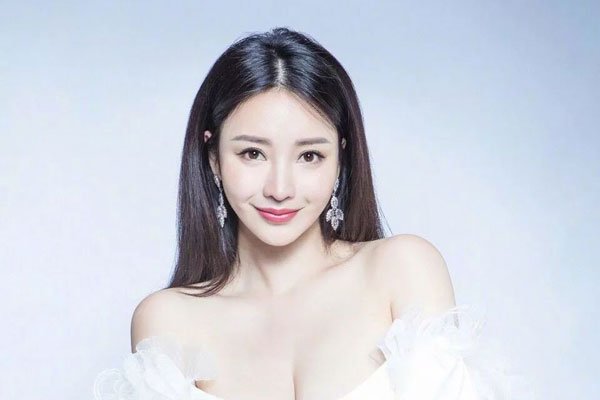 ����Ů�������ȫ��60��ı��� �ϰ���ϣ����ʲôʱ��