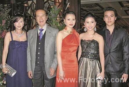 赌王的17个子女介绍 四房太太生下了17个子女都很成功