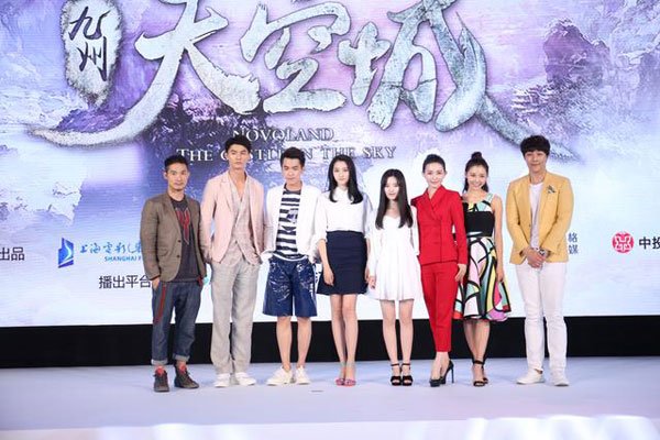 鞠婧祎身高确认1米53 真实身高在SNH48中是垫底的