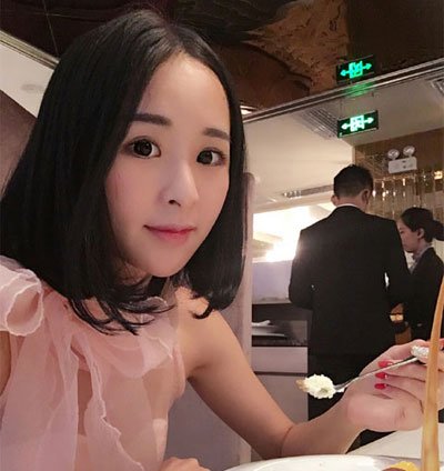 ������������ ɢ�����������㻳�к�����˭��